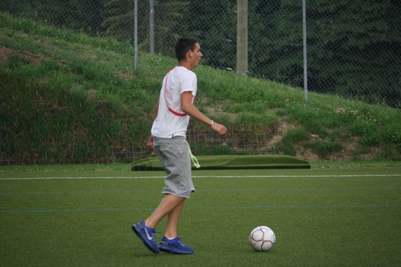 Village Camps International Summer Camp Leysin, Switzerland 2026-08-15 https://www.villagecamps.com/journals_admin/images/697-31-football (33).jpg